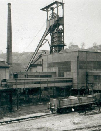 Le chevalement du puits Vuillemin 1. Hauteur totale : 41,50 mtres.